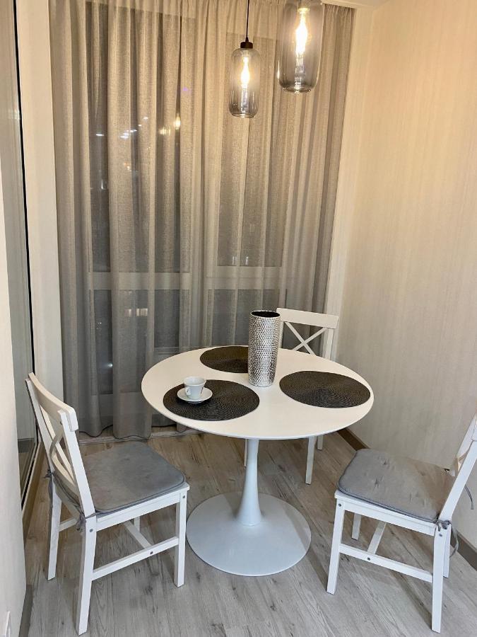 Slavutich Apartments Near Metro Station كييف المظهر الخارجي الصورة