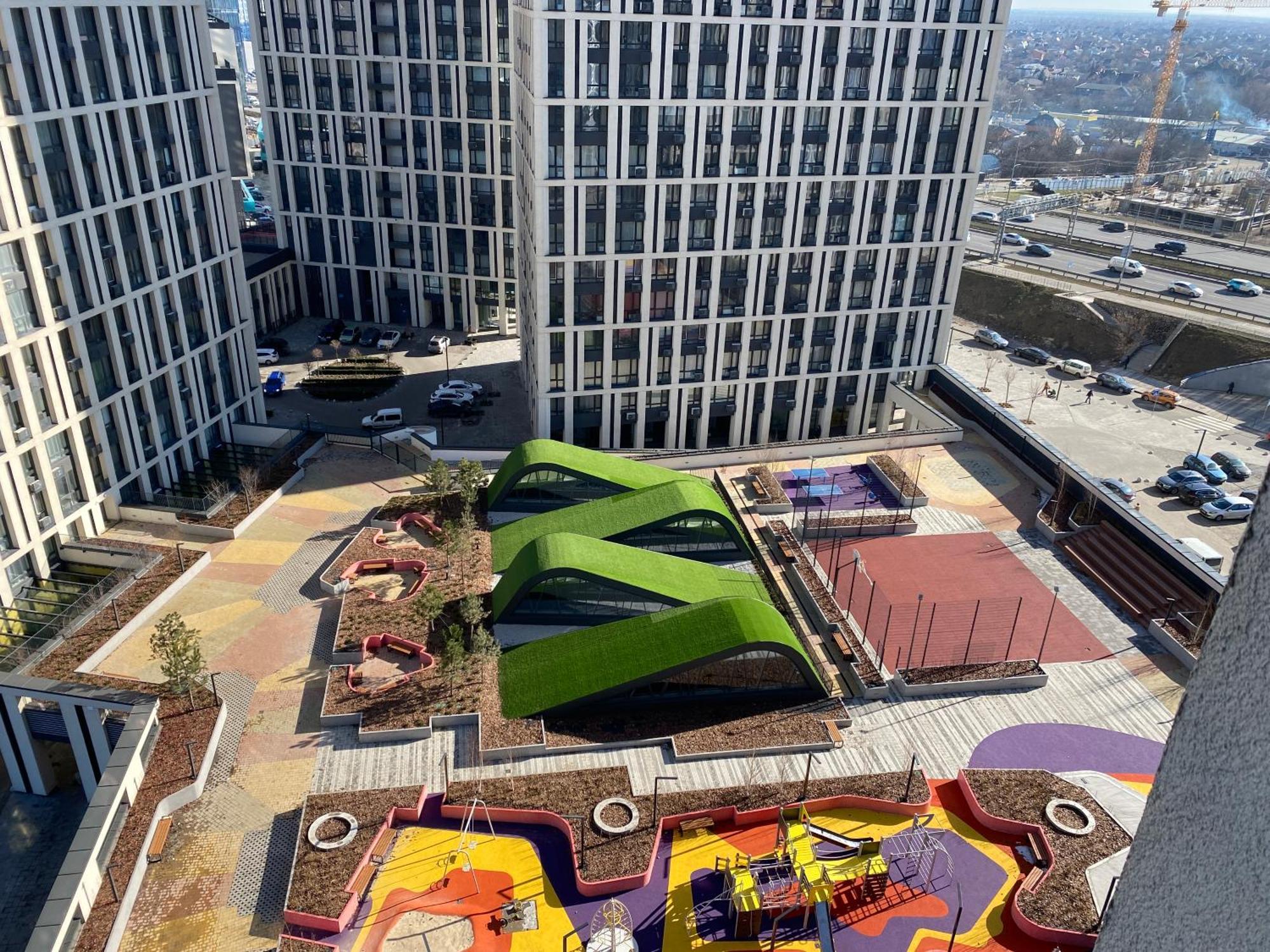 Slavutich Apartments Near Metro Station كييف المظهر الخارجي الصورة